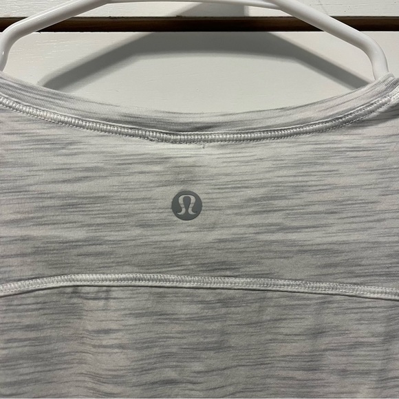 Lululemon To The Point Long Sleeve Colour Space Dye Ice Grey Alpine White - Picture 5 of 7